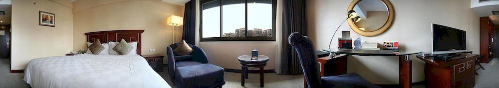 צ'נגדו Rong Impression International Hotel מראה חיצוני תמונה