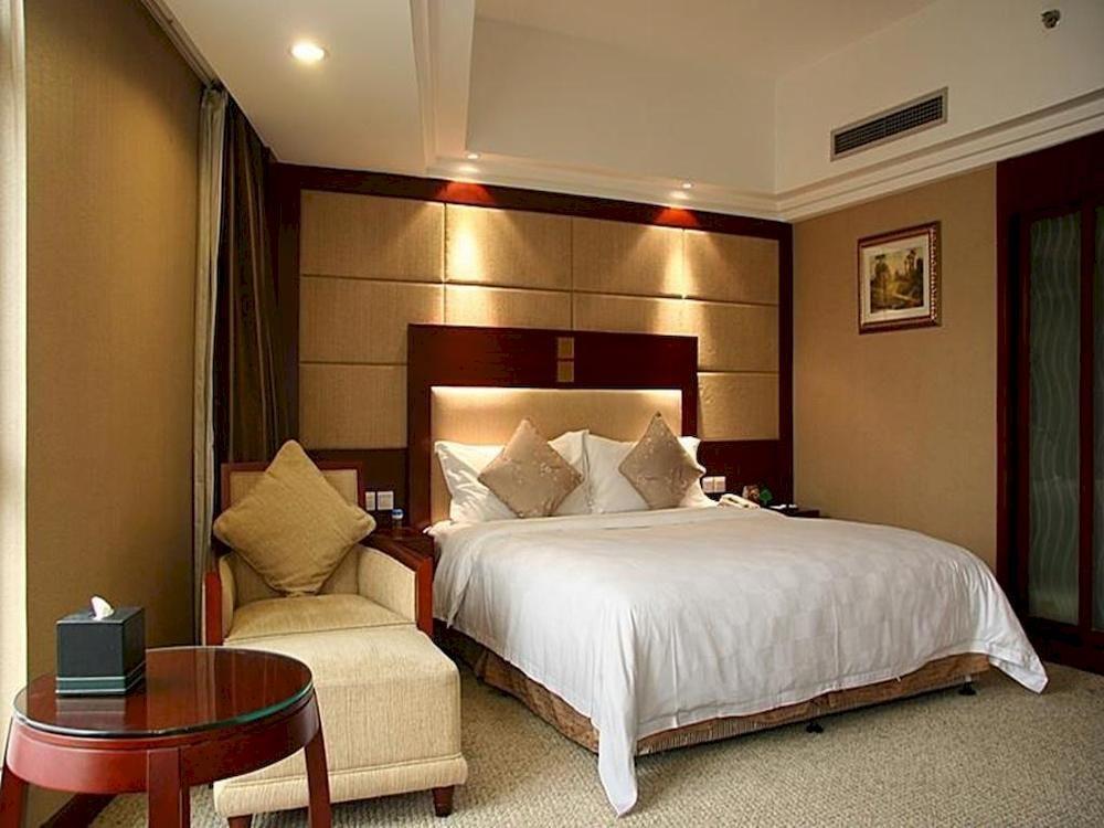 צ'נגדו Rong Impression International Hotel מראה חיצוני תמונה