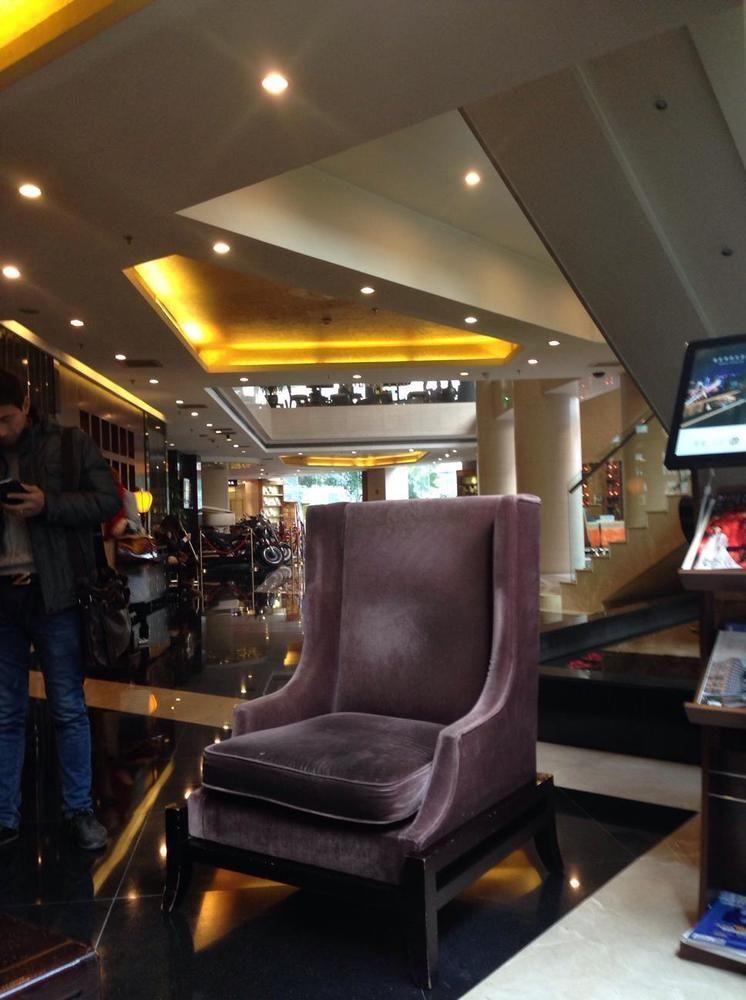 צ'נגדו Rong Impression International Hotel מראה חיצוני תמונה