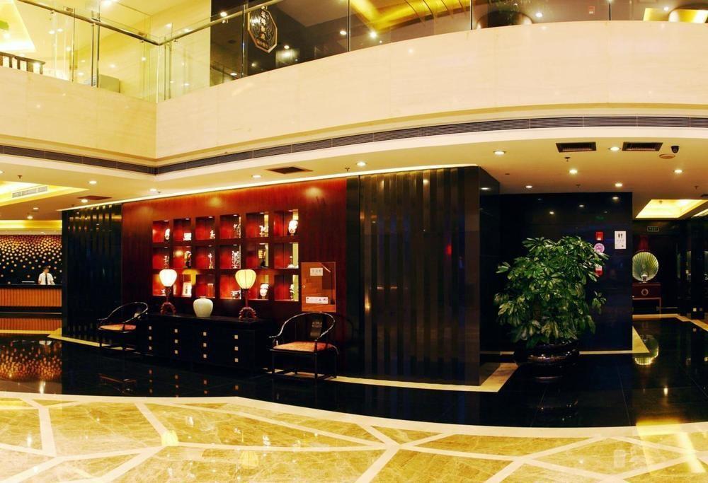 צ'נגדו Rong Impression International Hotel מראה חיצוני תמונה